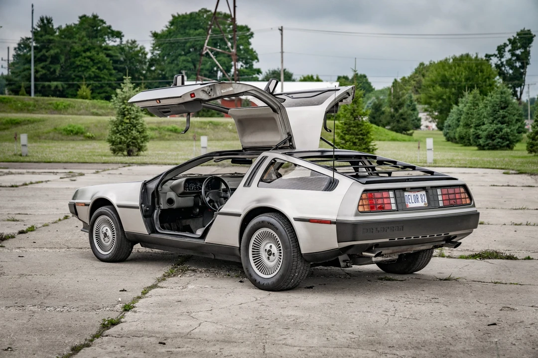 1982 DeLorean DMC-12 - Image 24 of 31