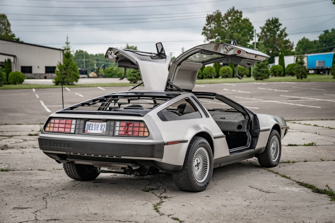 1982 DeLorean DMC-12 - Image 28 of 31