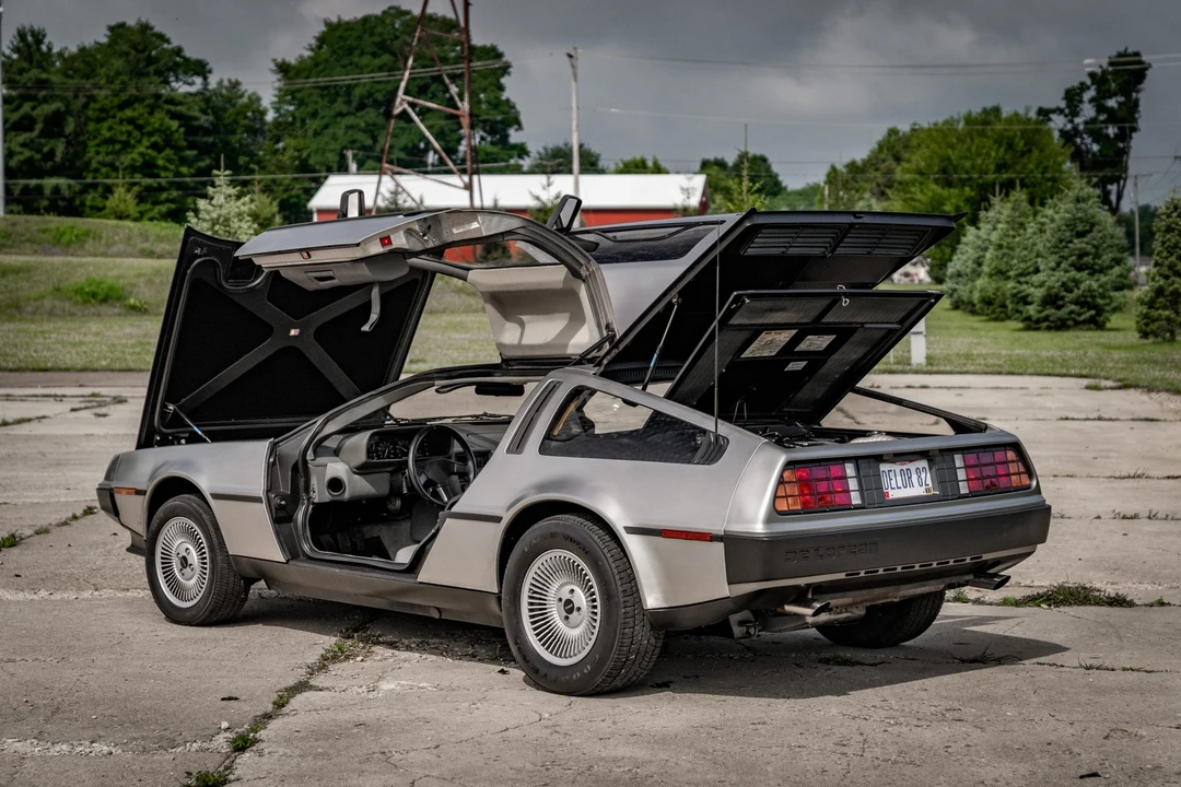 1982 DeLorean DMC-12 - Image 25 of 31