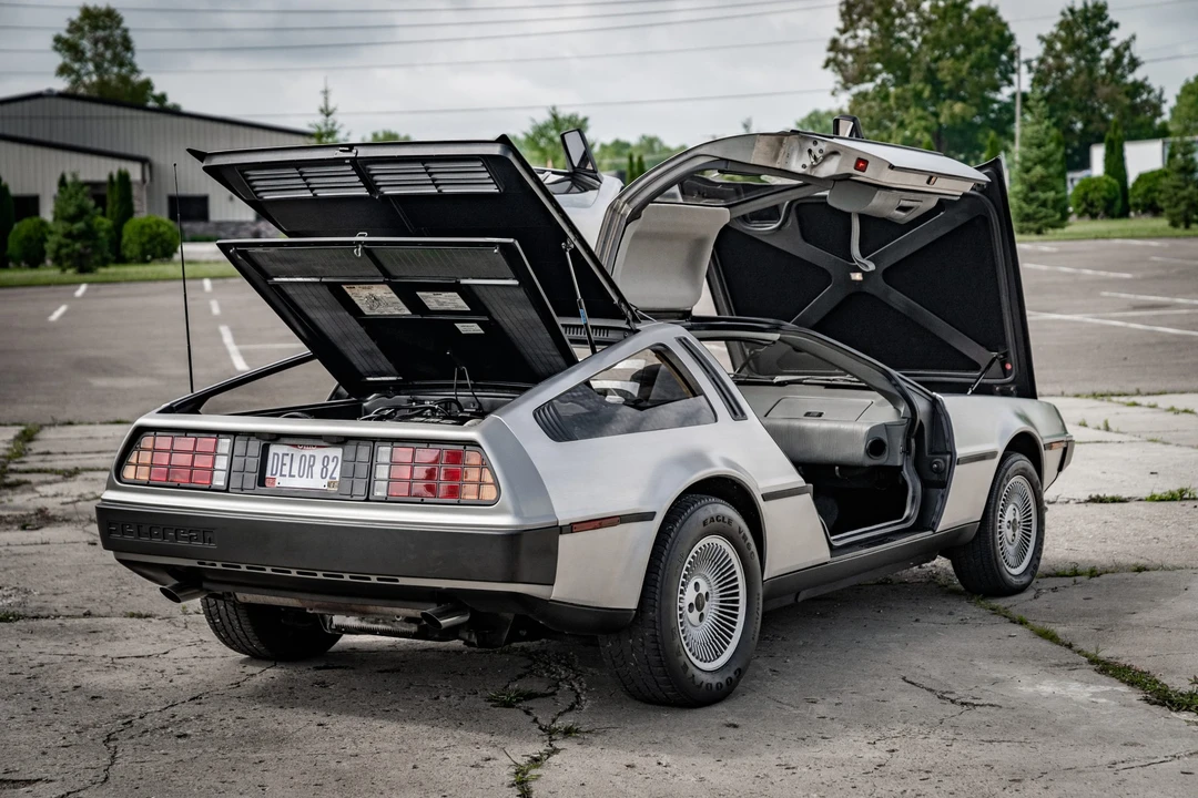 1982 DeLorean DMC-12 - Image 29 of 31