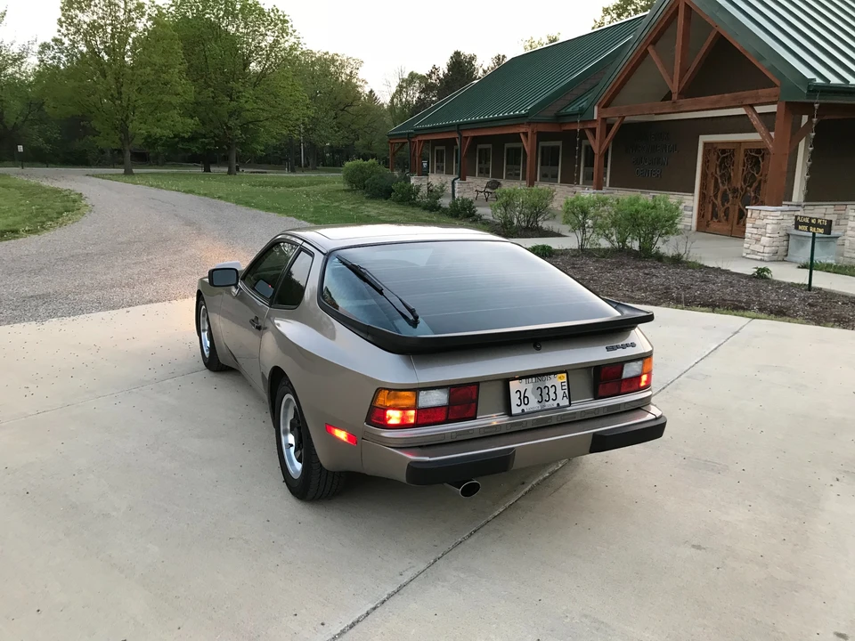 1983 Porsche 944 - Image 14 of 31