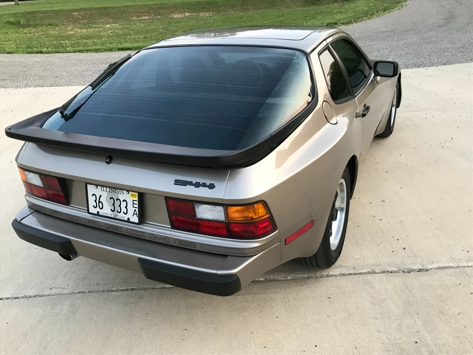 1983 Porsche 944 - Image 16 of 31