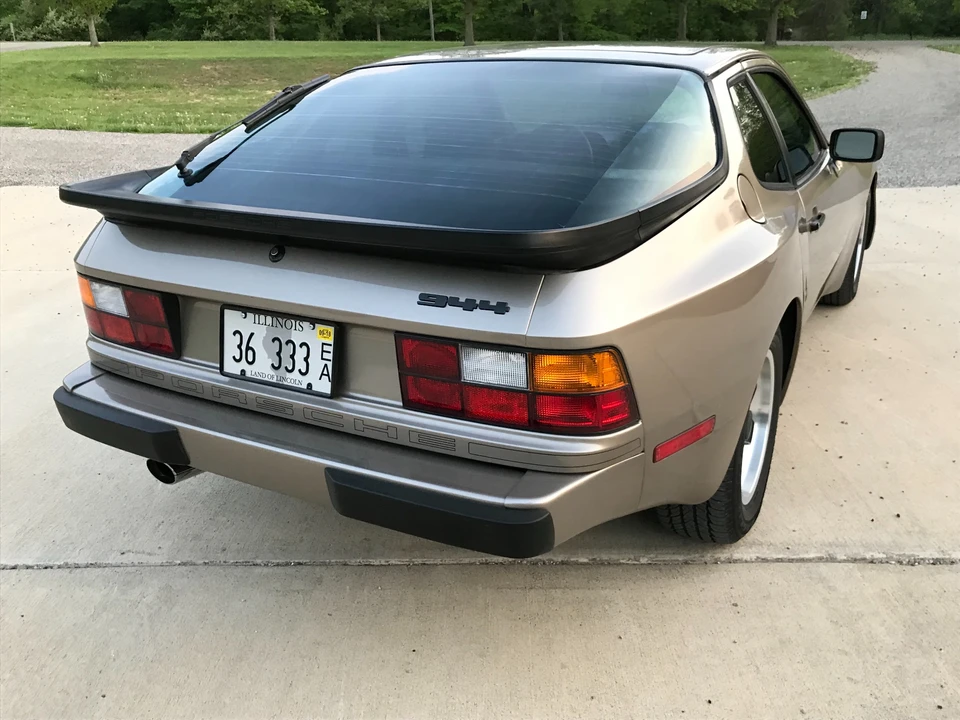 1983 Porsche 944 - Image 17 of 31