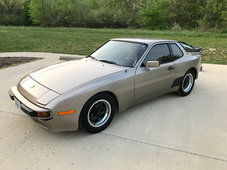 1983 Porsche 944 - Image 3 of 31