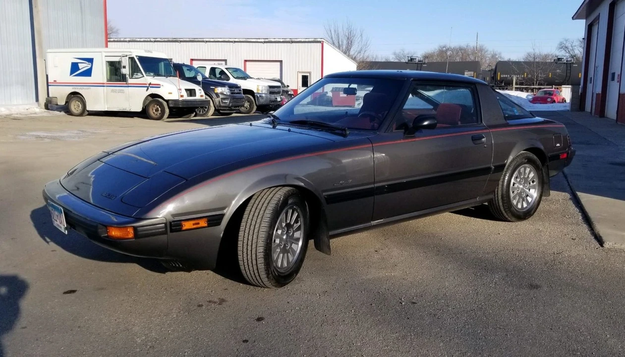 1984 Mazda RX-7 SA & FB - Image 3 of 31