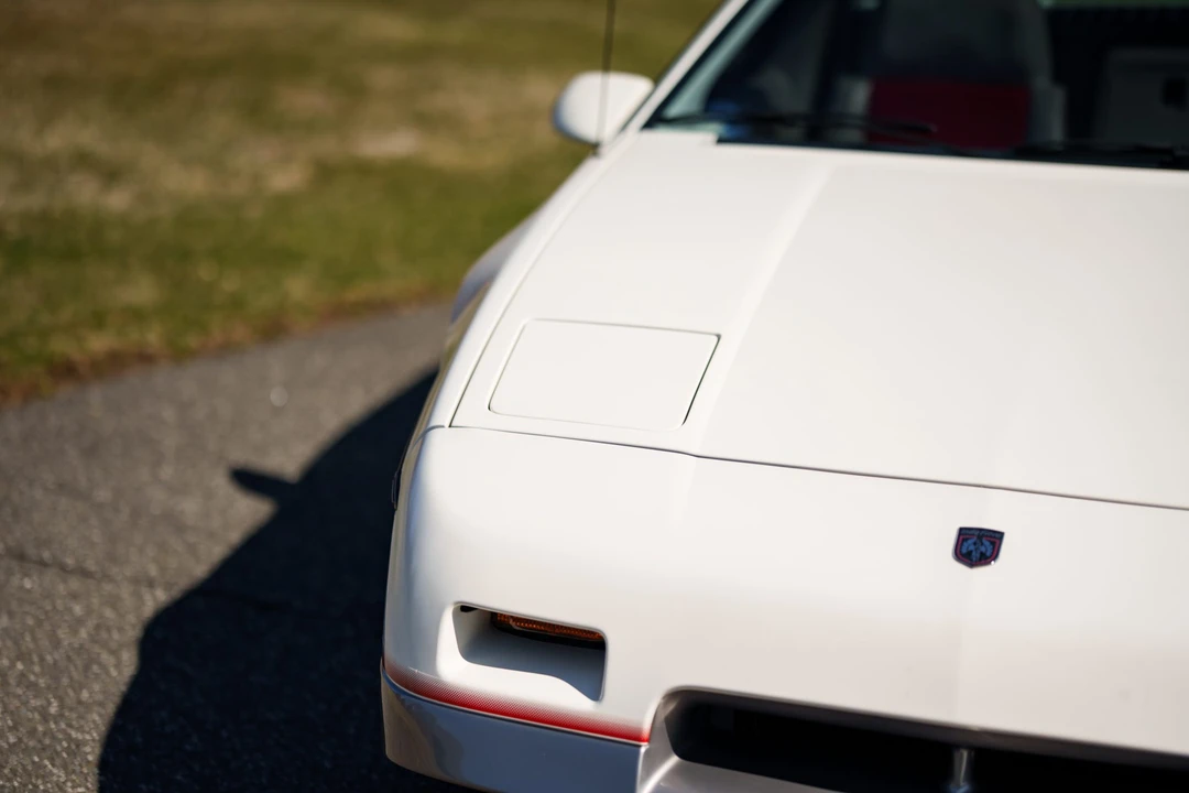 1984 Pontiac Fiero - Image 23 of 31