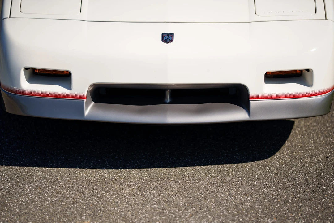 1984 Pontiac Fiero - Image 25 of 31