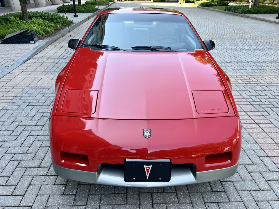 1986 Pontiac Fiero GT - Image 27 of 31