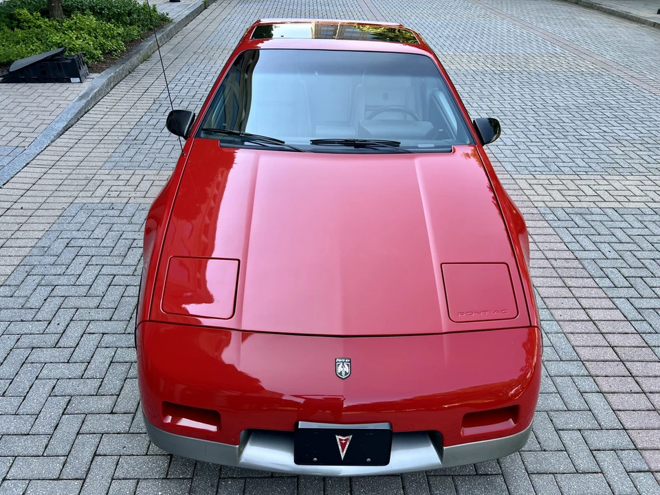 1986 Pontiac Fiero GT - Image 26 of 31