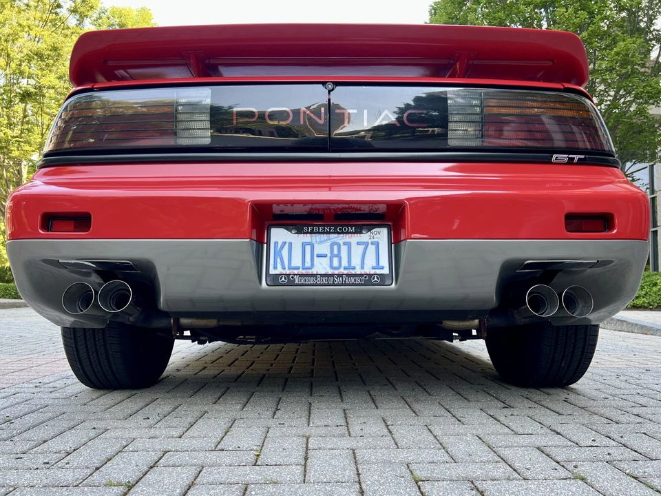 1986 Pontiac Fiero GT - Image 16 of 31