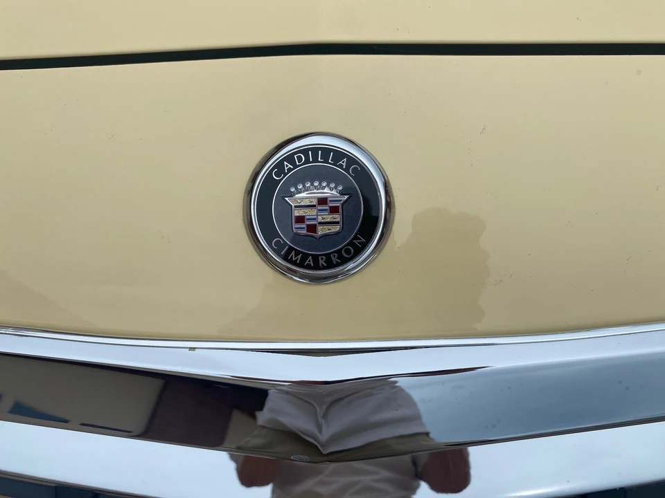 1987 Cadillac Cimarron - Image 27 of 31