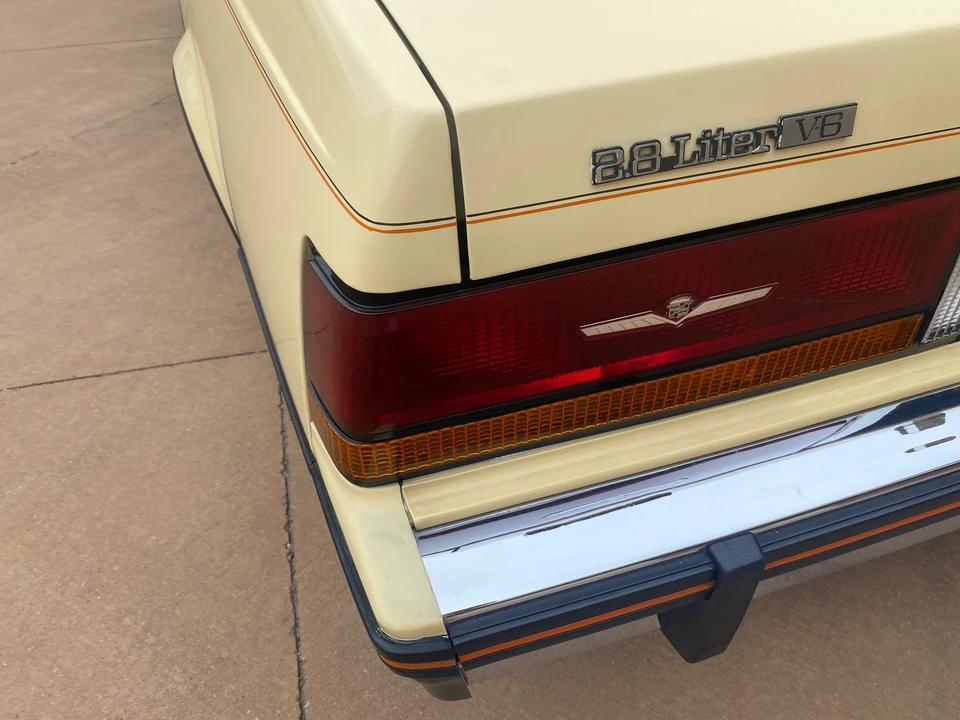 1987 Cadillac Cimarron - Image 13 of 31