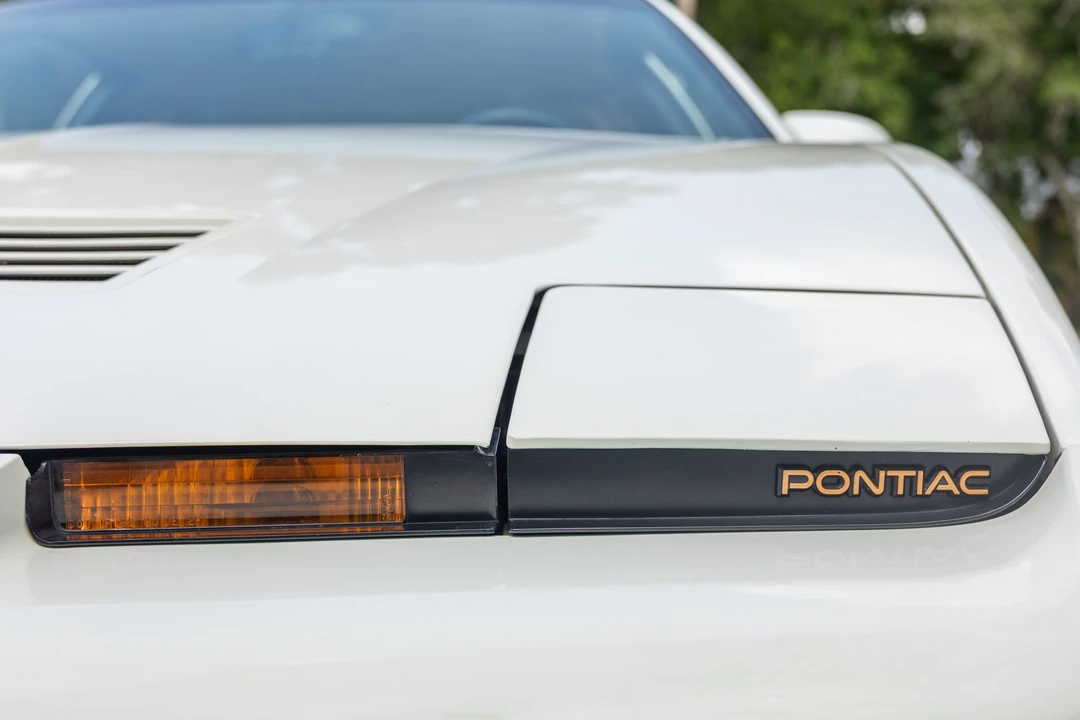 1987 Pontiac Firebird Trans Am 3rd Gen - Image 16 of 31