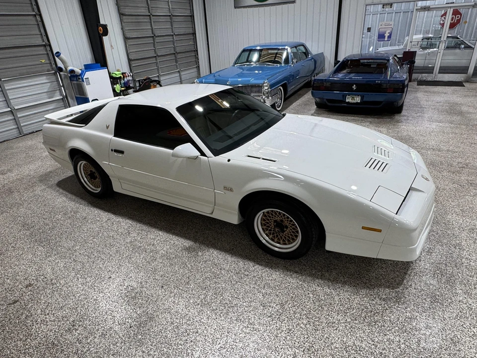 1987 Pontiac Firebird Trans Am 3rd Gen - Image 15 of 31