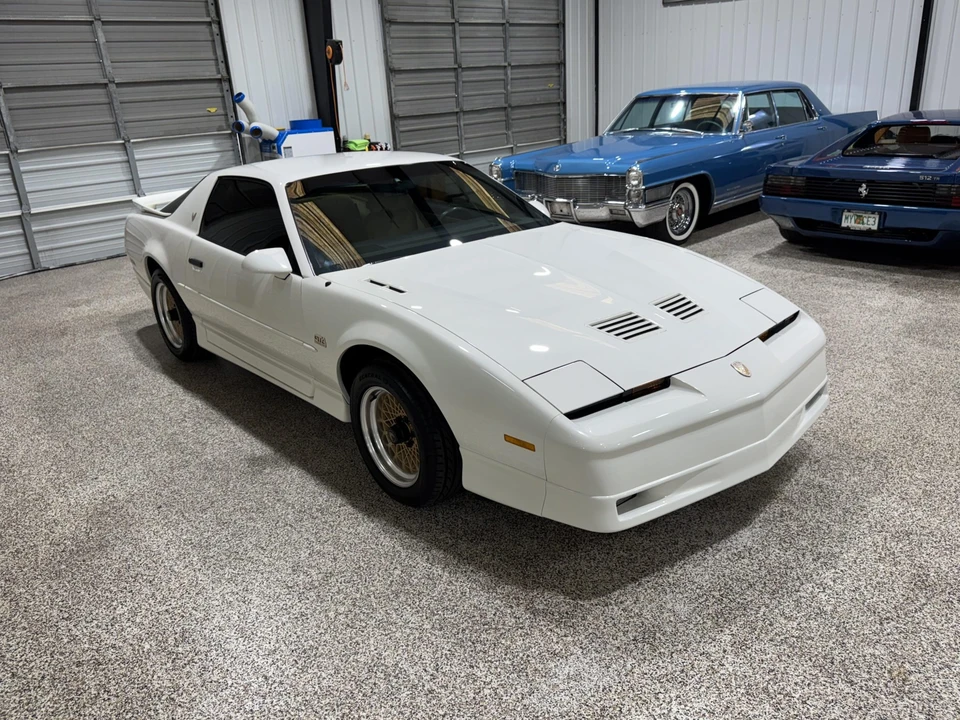 1987 Pontiac Firebird Trans Am 3rd Gen - Image 11 of 31