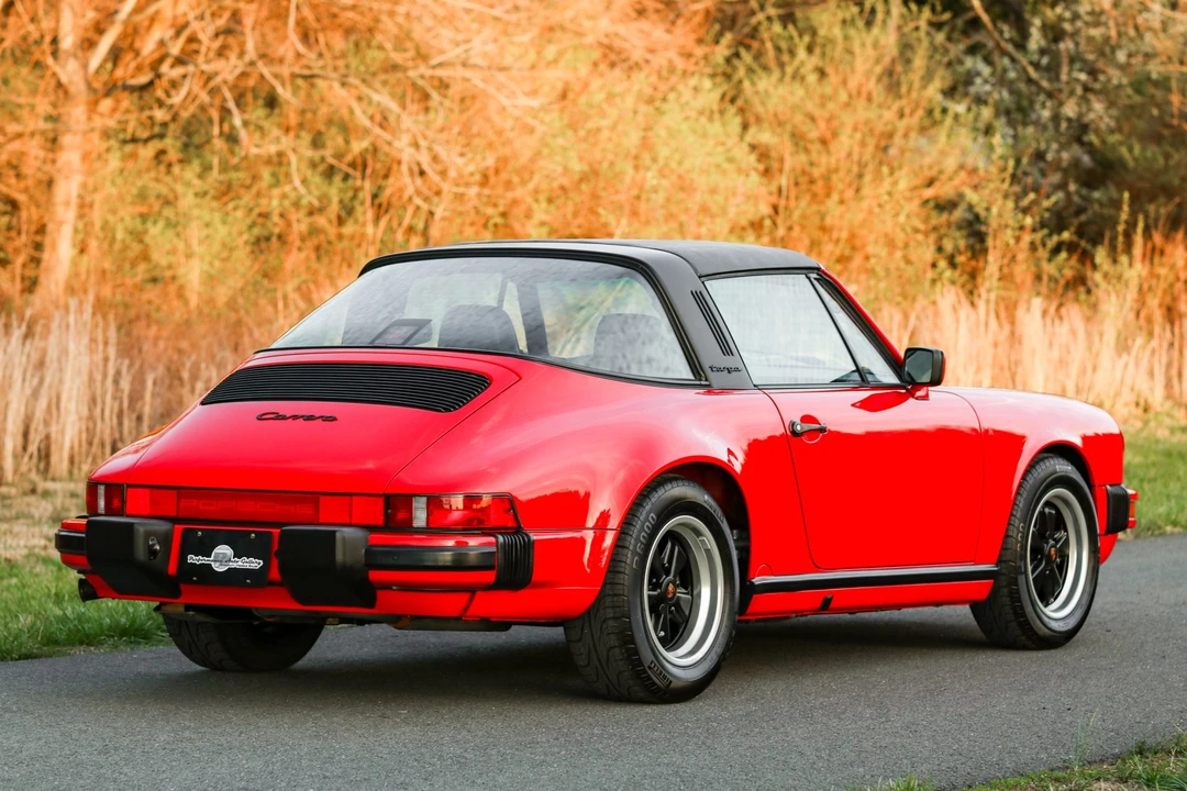 1987 Porsche 911 Carrera 3.2 - Image 19 of 31