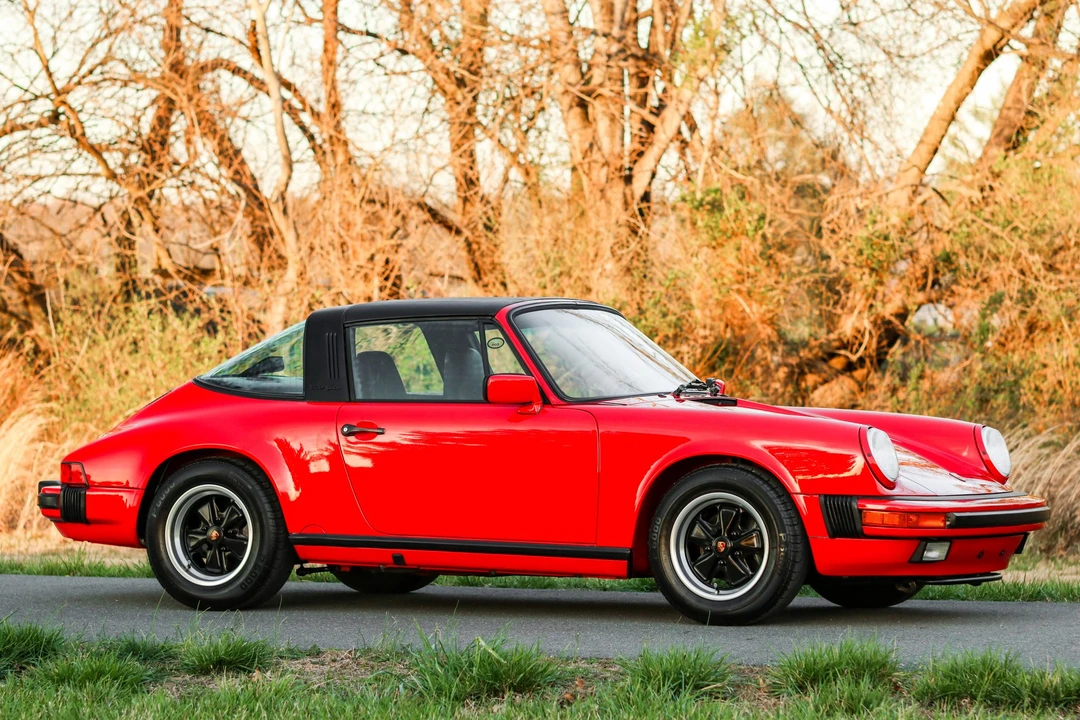 1987 Porsche 911 Carrera 3.2 - Image 24 of 31