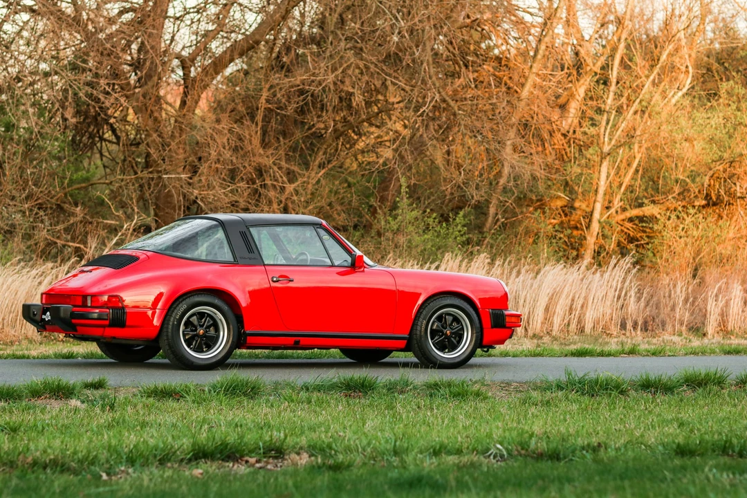 1987 Porsche 911 Carrera 3.2 - Image 21 of 31