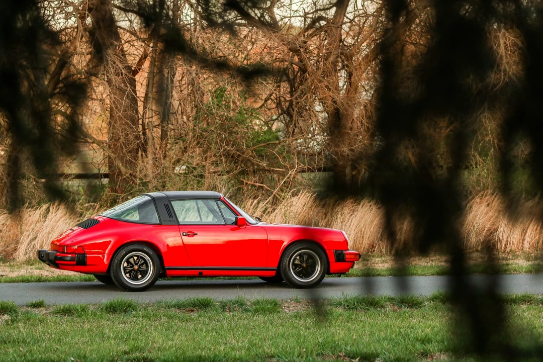 1987 Porsche 911 Carrera 3.2 - Image 22 of 31