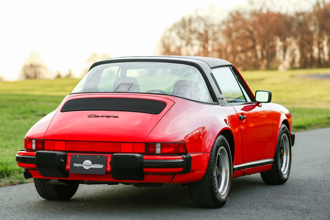 1987 Porsche 911 Carrera 3.2 - Image 18 of 31