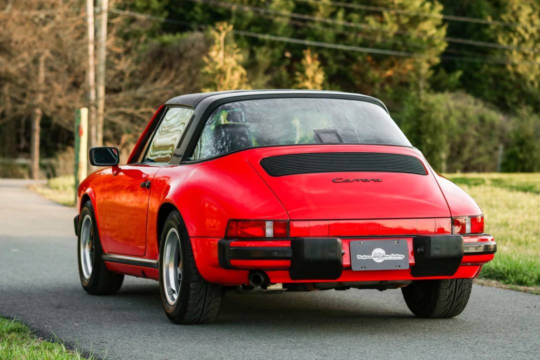 1987 Porsche 911 Carrera 3.2 - Image 13 of 31
