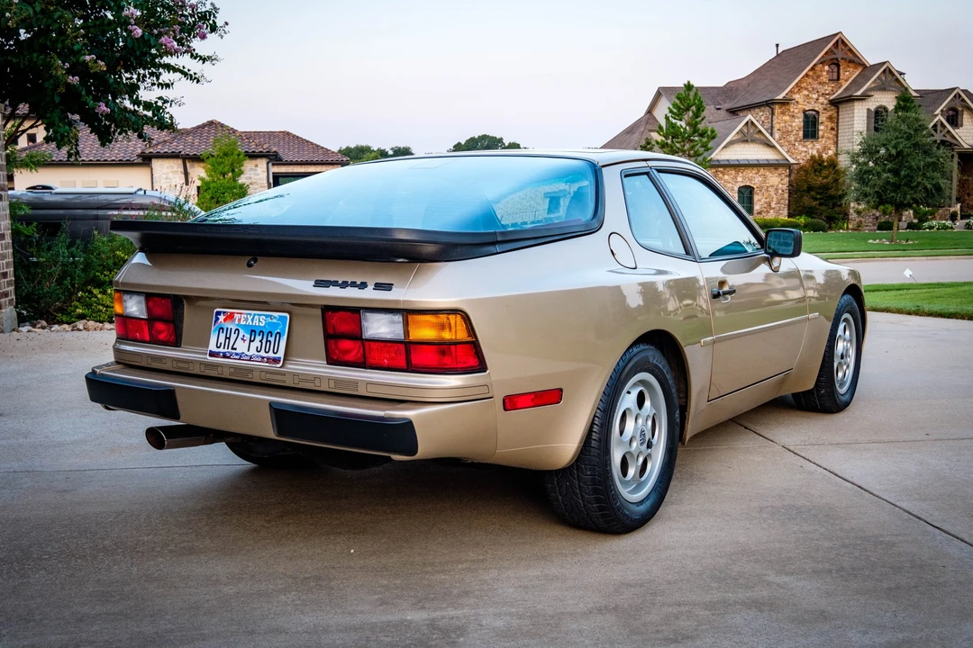1987 Porsche 944 S - Image 8 of 31