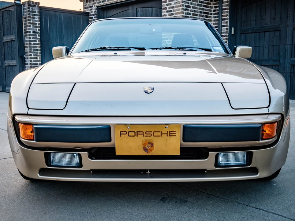 1987 Porsche 944 S - Image 16 of 31