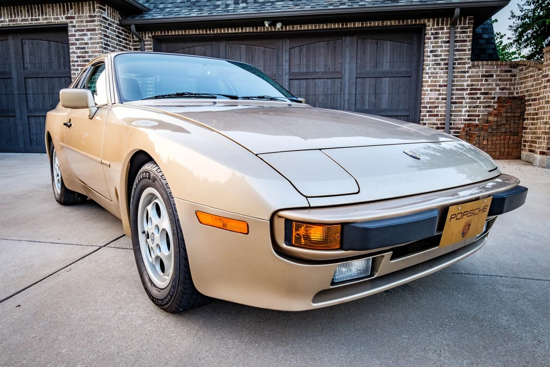1987 Porsche 944 S - Image 14 of 31