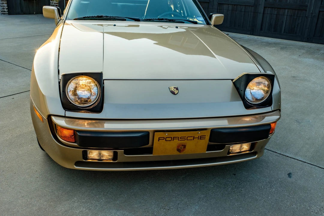 1987 Porsche 944 S - Image 17 of 31