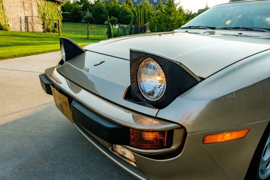 1987 Porsche 944 S - Image 22 of 31