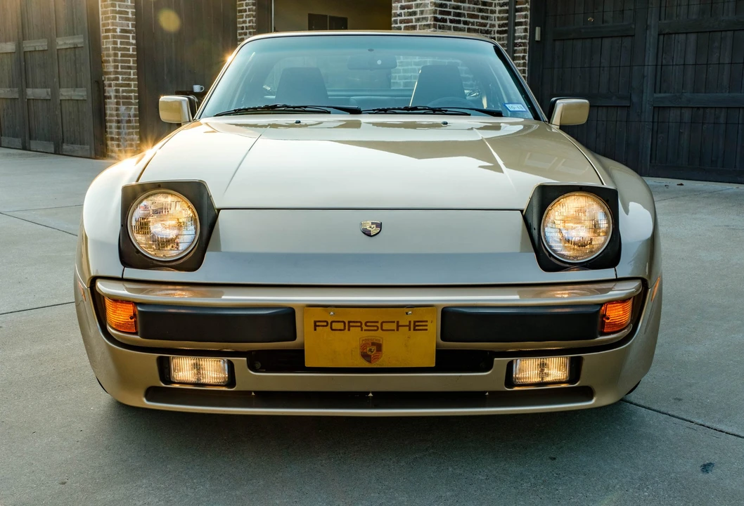 1987 Porsche 944 S - Image 18 of 31
