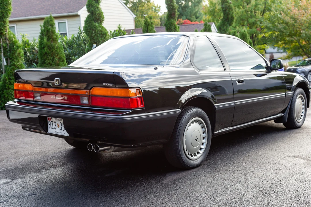 1988 Honda Prelude 3rd Gen - Image 11 of 31