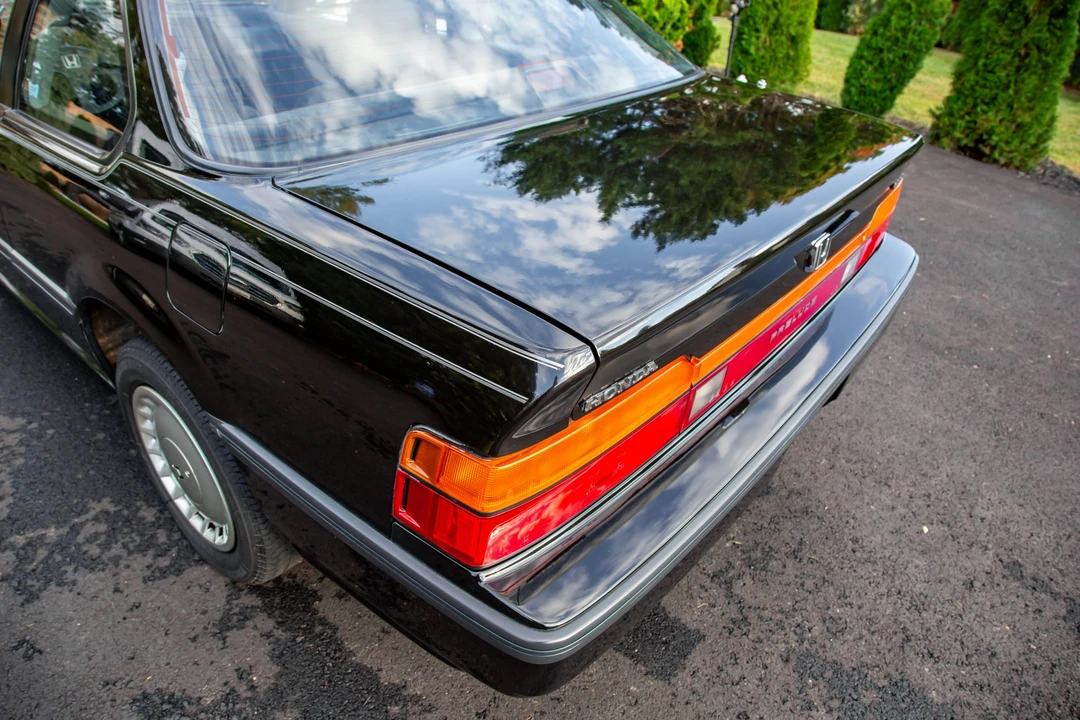 1988 Honda Prelude 3rd Gen - Image 19 of 31