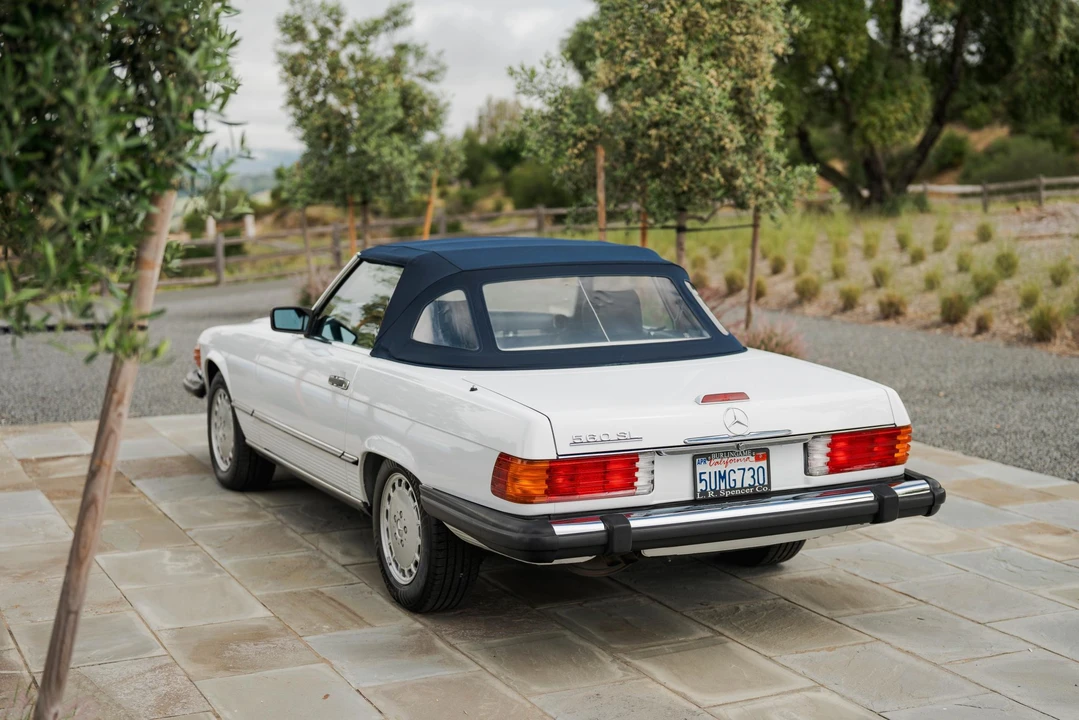 1988 Mercedes-Benz R107 SL-Class - Image 11 of 31