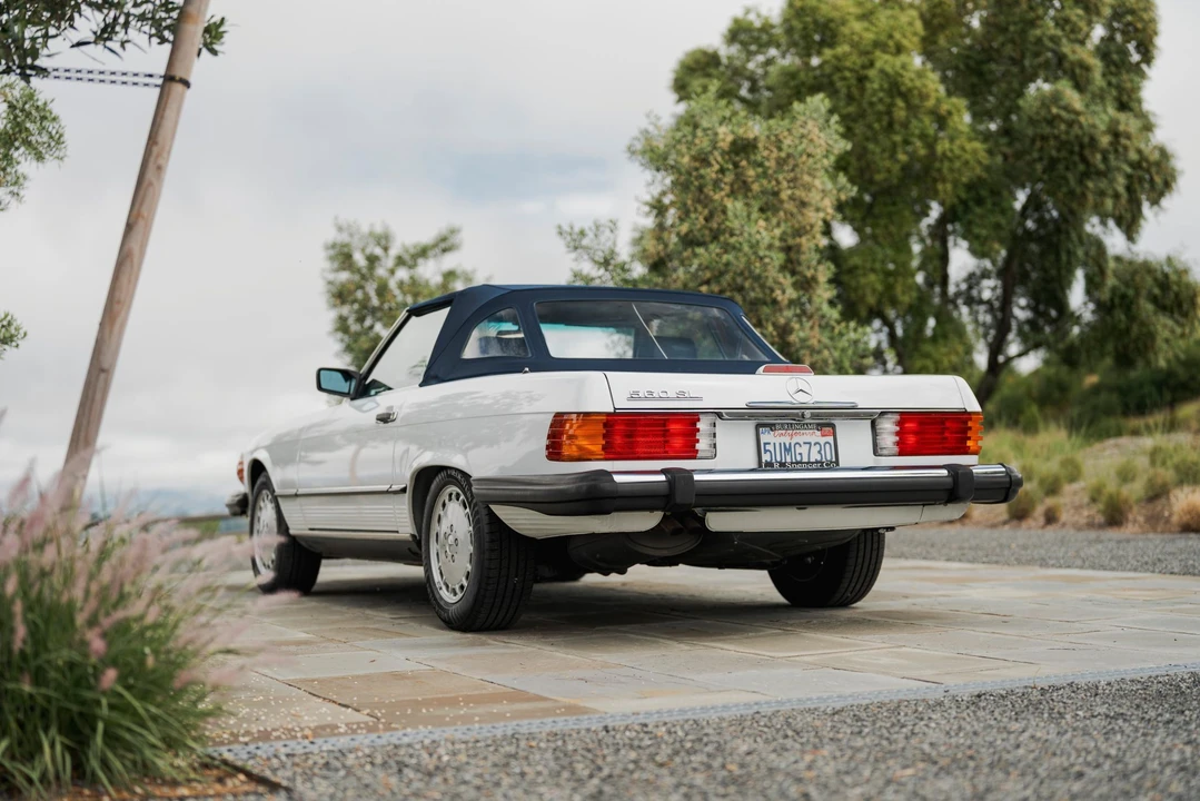 1988 Mercedes-Benz R107 SL-Class - Image 12 of 31