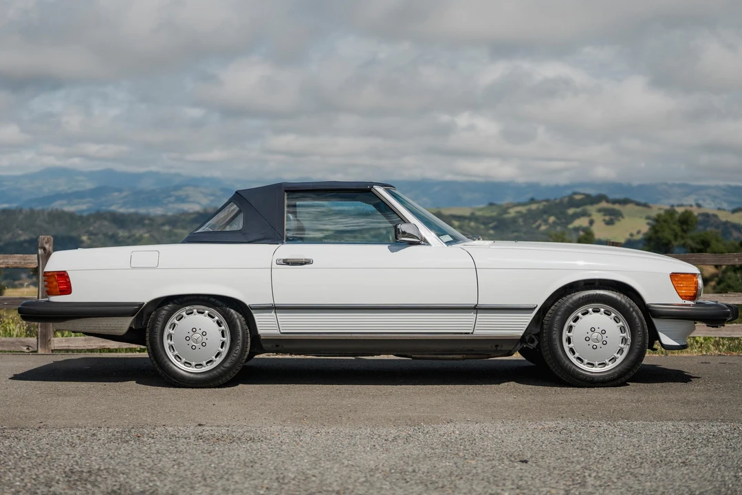 1988 Mercedes-Benz R107 SL-Class - Image 18 of 31