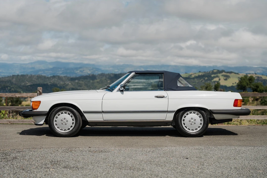 1988 Mercedes-Benz R107 SL-Class - Image 8 of 31