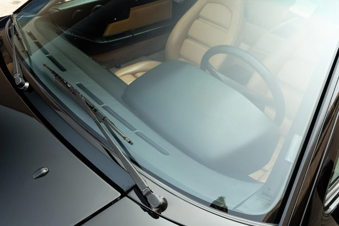1989 Porsche 928 S4 - Image 28 of 31