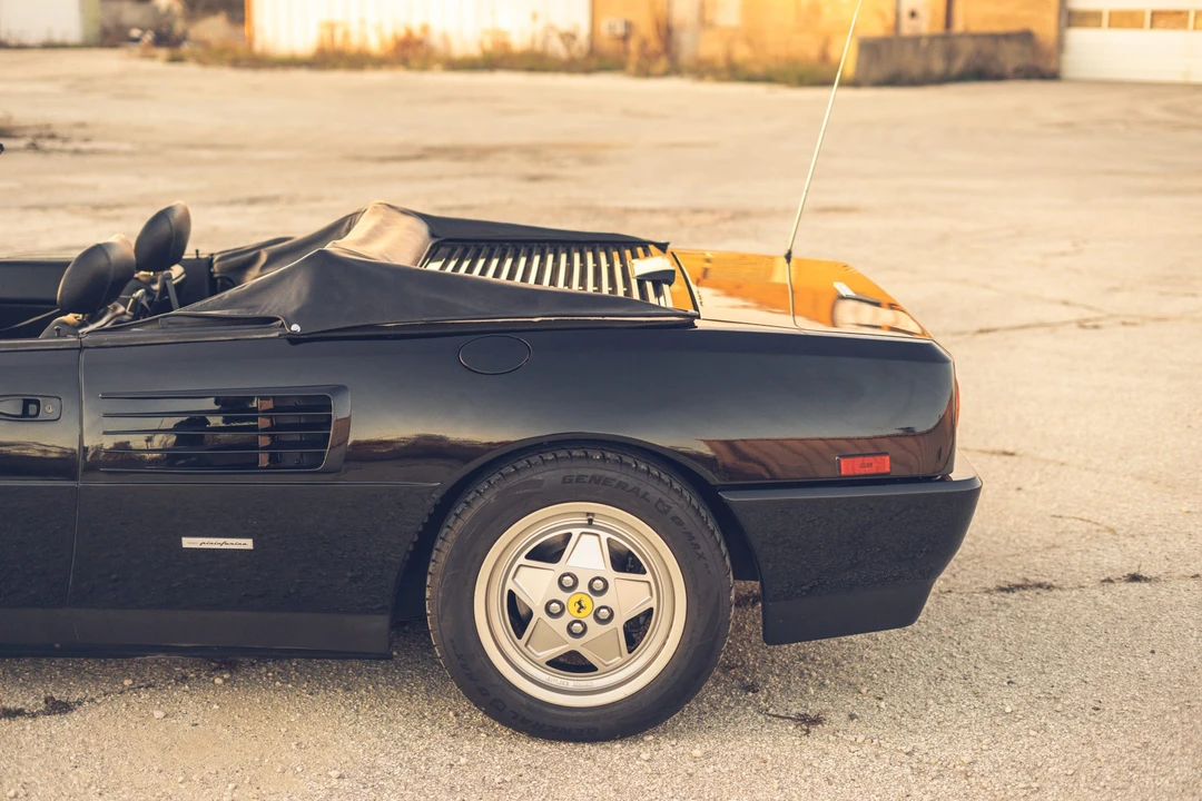 1990 Ferrari Mondial t - Image 28 of 31