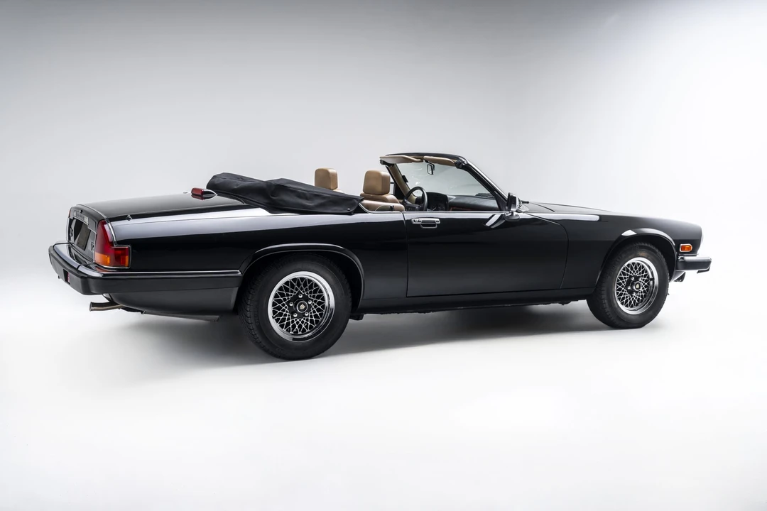 1990 Jaguar XJS Convertible - Image 11 of 31