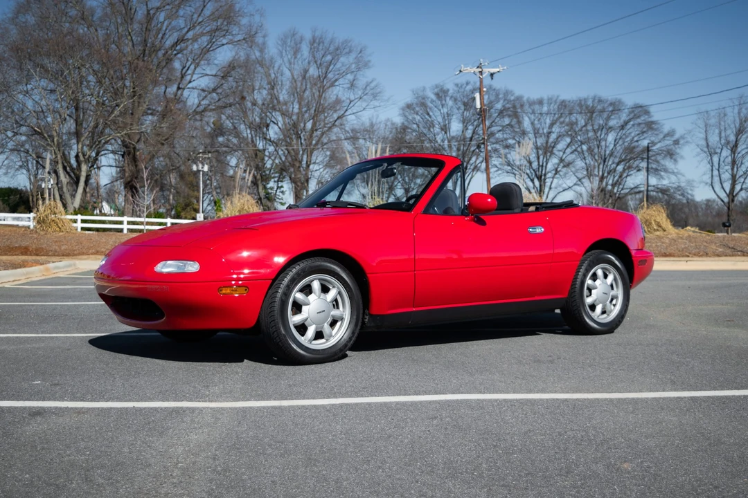 1990 Mazda NA MX-5 Miata - Image 17 of 31