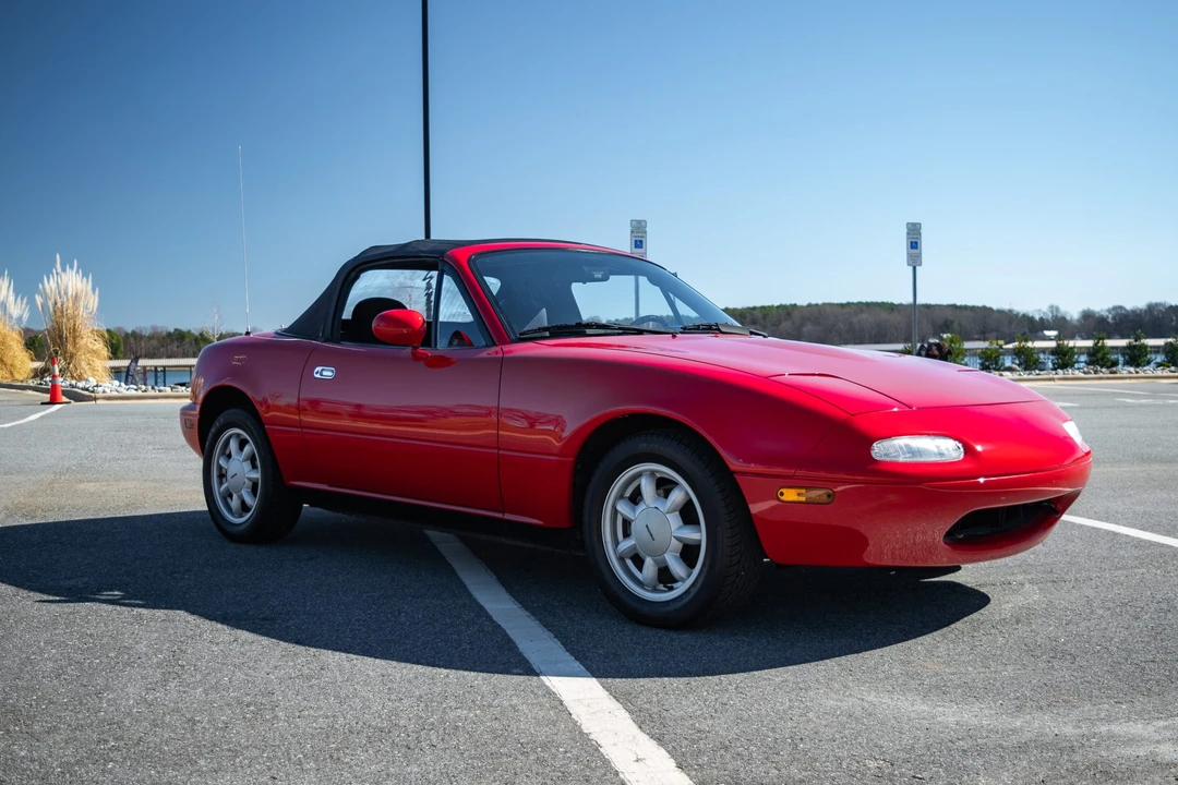 1990 Mazda NA MX-5 Miata - Image 29 of 31