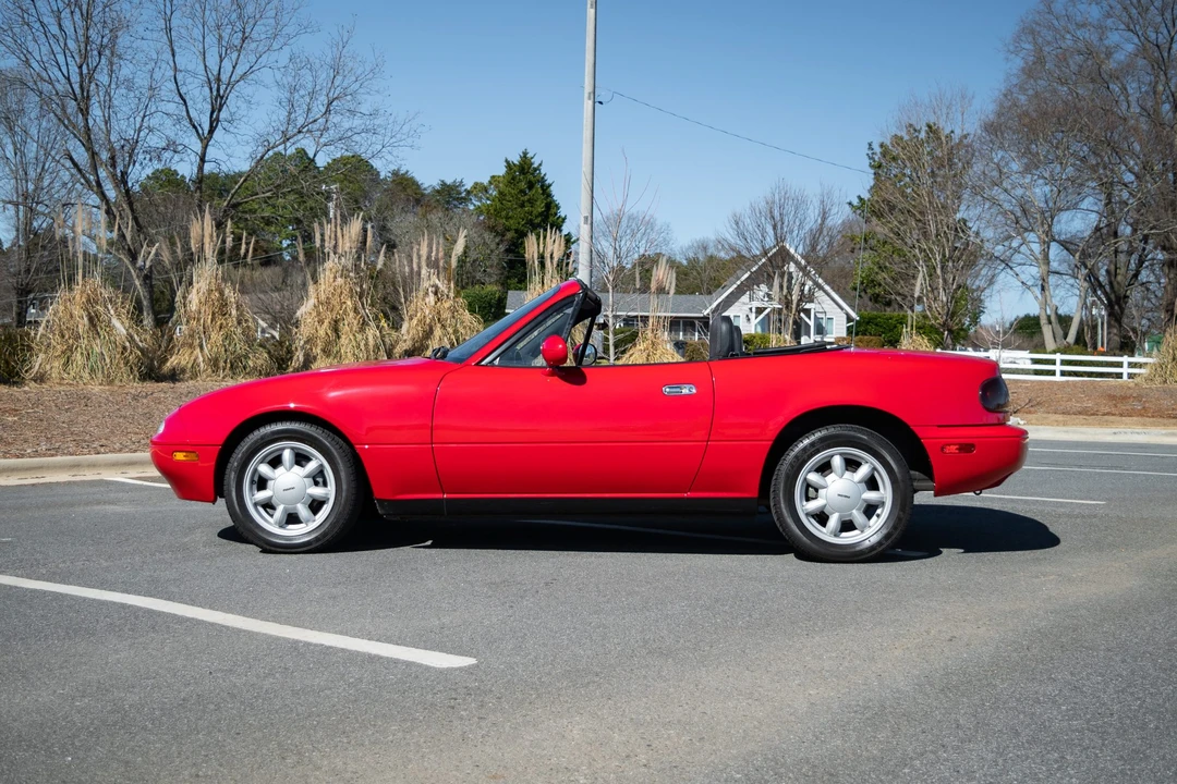 1990 Mazda NA MX-5 Miata - Image 12 of 31