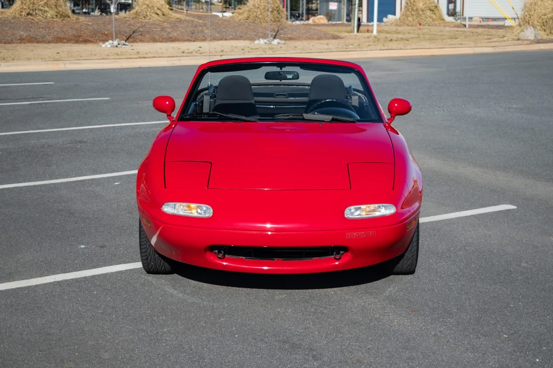 1990 Mazda NA MX-5 Miata - Image 24 of 31