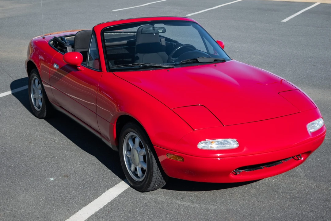 1990 Mazda NA MX-5 Miata - Image 2 of 31