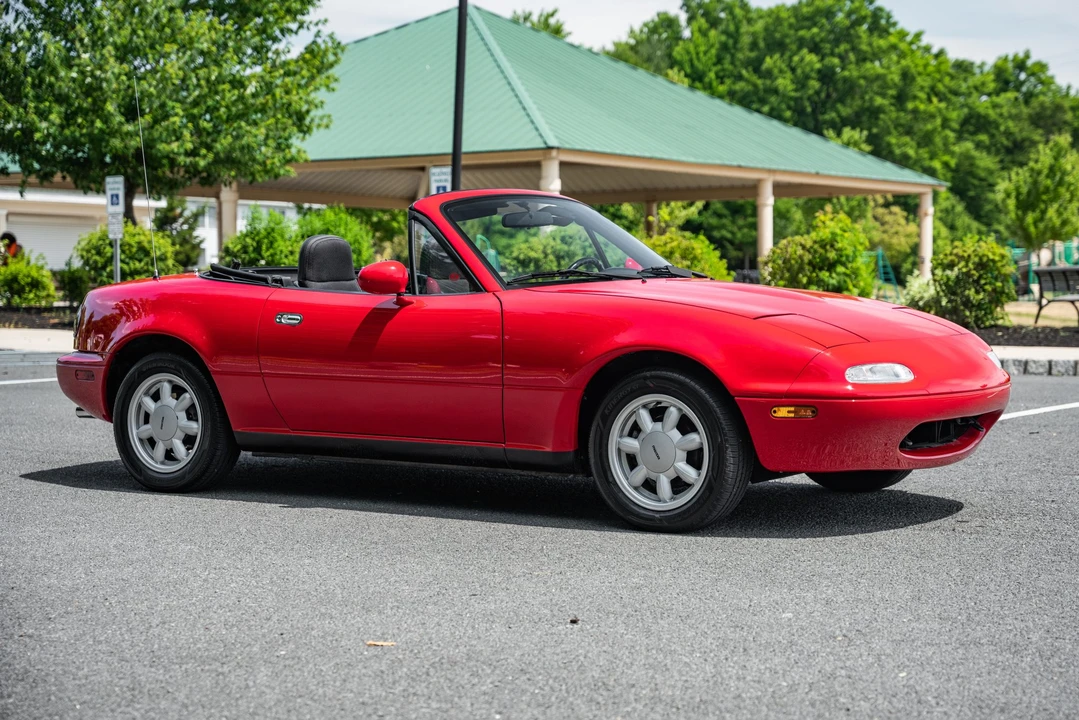 1990 Mazda NA MX-5 Miata - Image 3 of 31