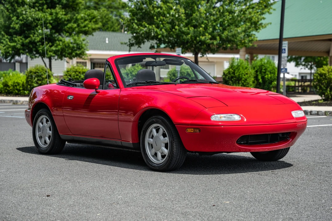 1990 Mazda NA MX-5 Miata - Image 4 of 31