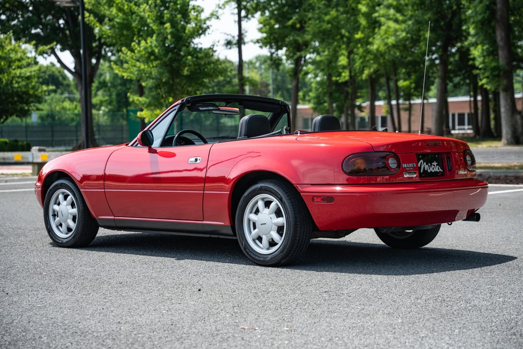 1990 Mazda NA MX-5 Miata - Image 14 of 31