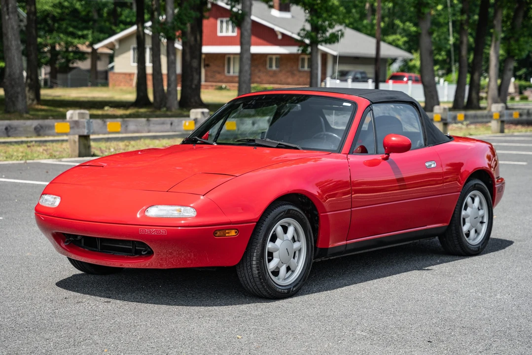 1990 Mazda NA MX-5 Miata - Image 27 of 31