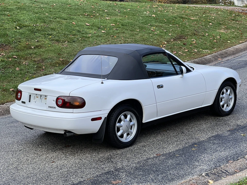 1990 Mazda NA MX-5 Miata - Image 31 of 31